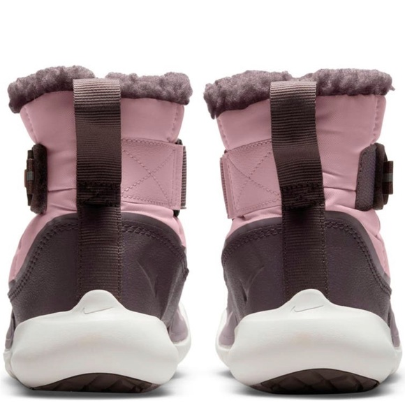 NIKE slip-on snow boots - Picture 6 of 10